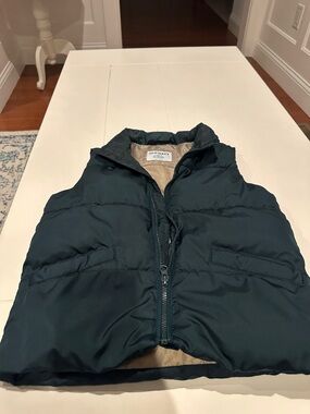 Old Navy Boys Dark Green Quilted Puffer Vest